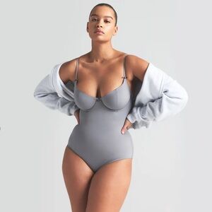 SKIMS Bodysuit